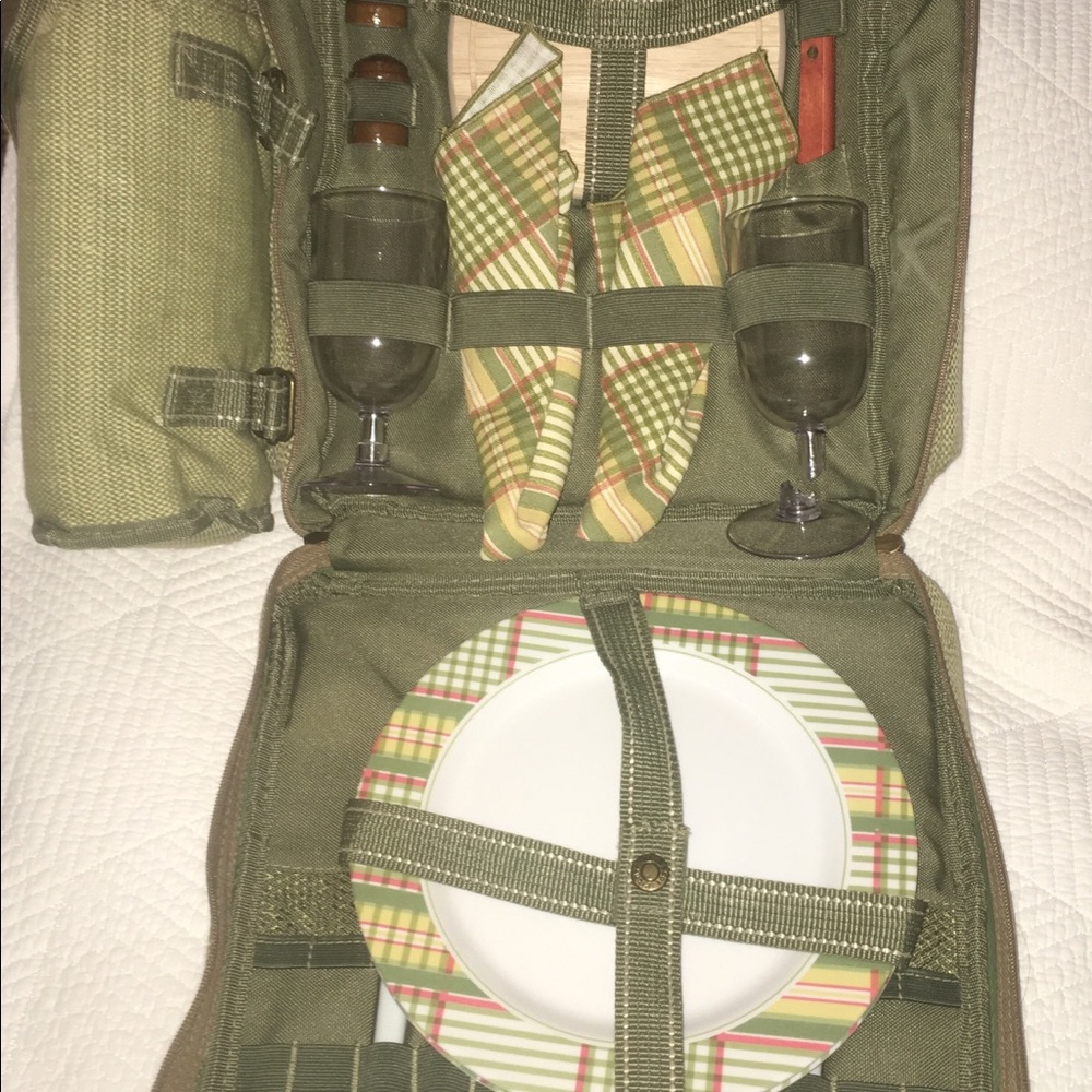Picnic Backpack - Picture 3 of 7